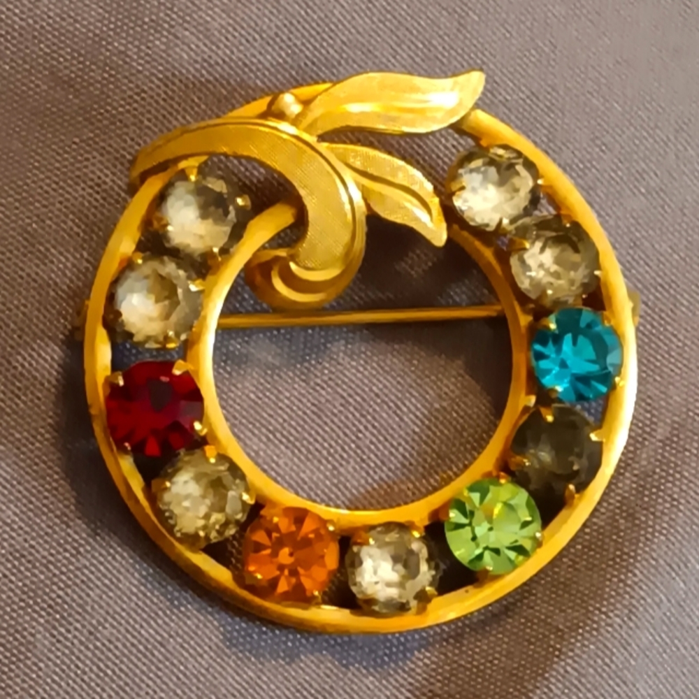 Van Dell Circle of Life Brooch 1/20 12K